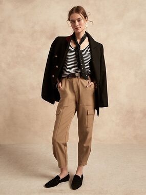 NEW Banana Republic Tan Tapered High Rise Women’s Belted Cargo Pants Size 12